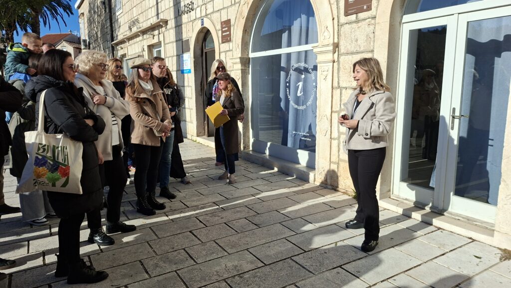 UPOZNAJ SVOJU ZEMLJU 18.1.2026.- Spomenici uklesani u kamen 4 - Danica Vitlić