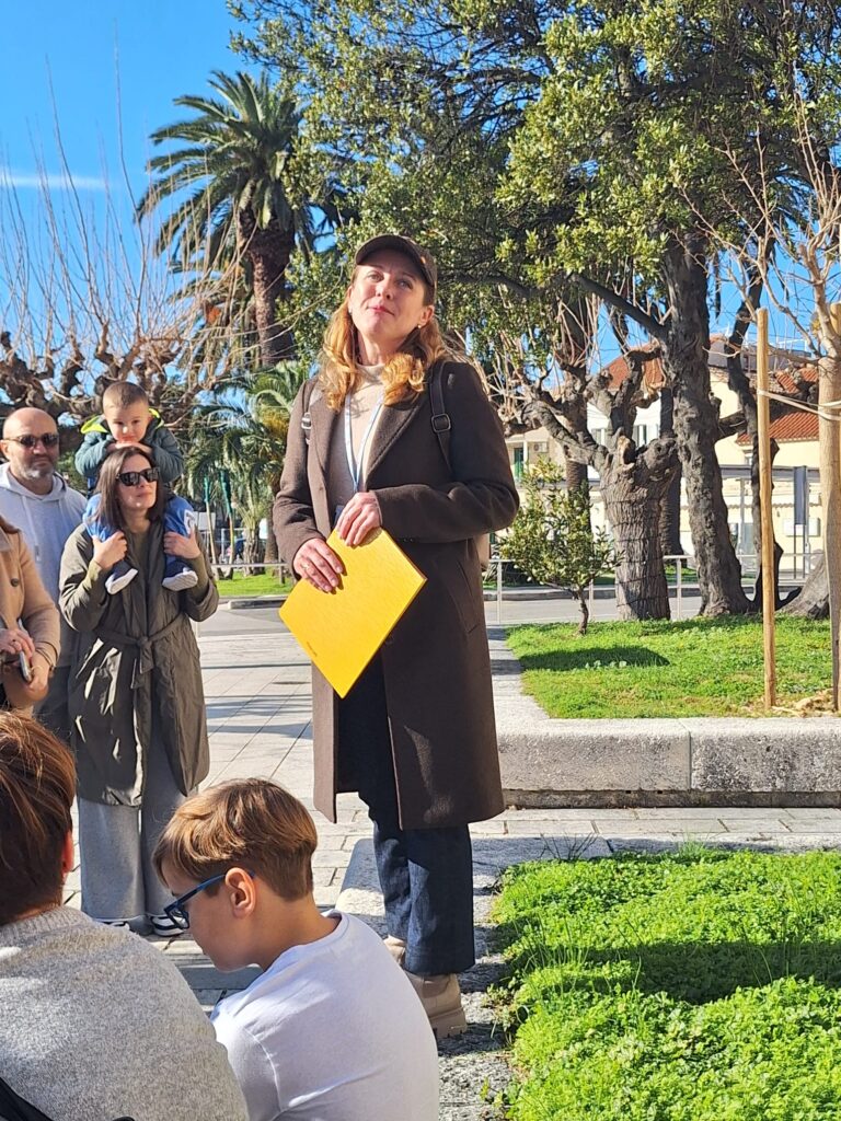 UPOZNAJ SVOJU ZEMLJU 18.1.2026.- Spomenici uklesani u kamen 3 - Agata Ravlić je upoznala sa povjesti kuce Stjepana Ivičevića